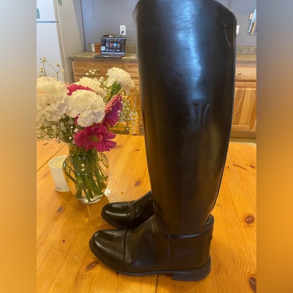 A little too small for me! - Picture 6 of 7